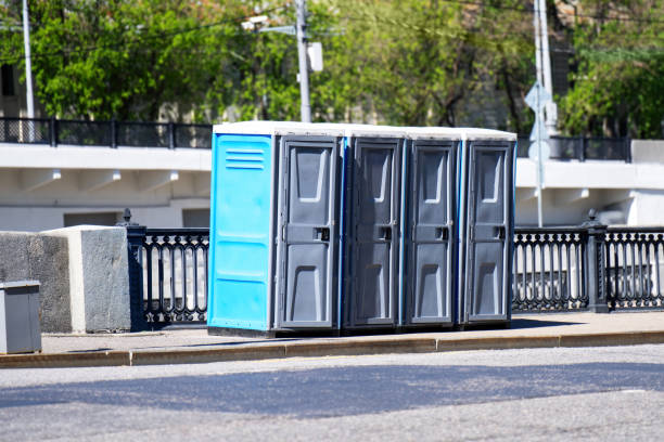 Best Porta potty rental near me  in Evendale, OH
