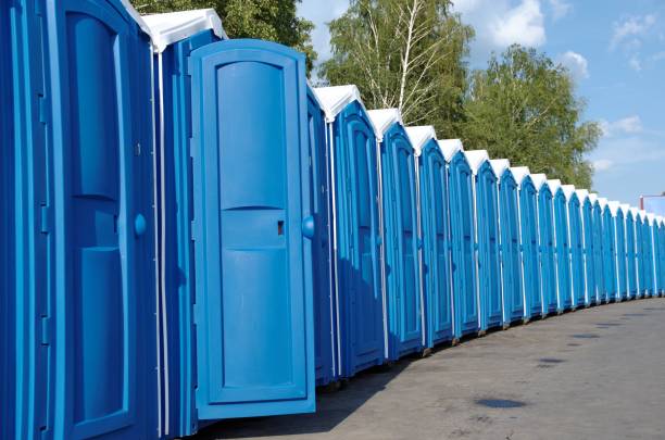 Best Porta potty rental near me  in Evendale, OH
